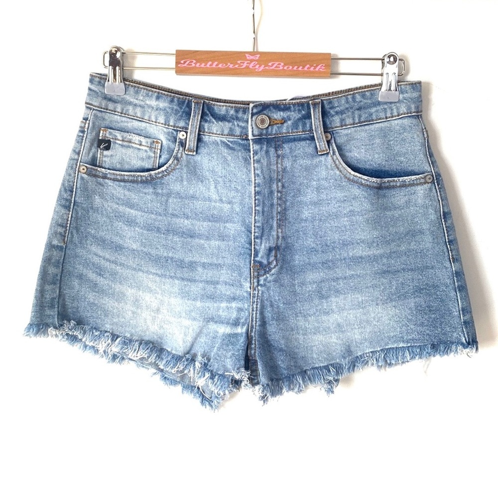 (A4c) KanCan HighWaisted blue denim frayed hem shorts, Size‎ 28, NWT